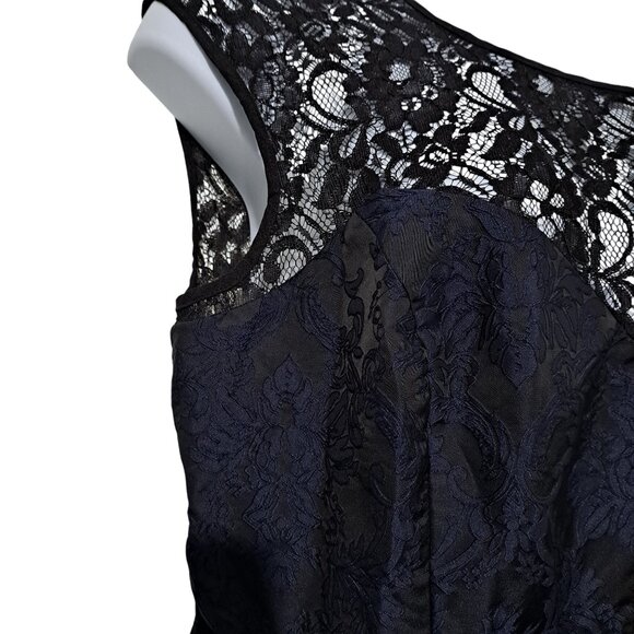 City Chic Ornate Dress - Black and Navy Size 18/M NWT - Picture 4 of 15